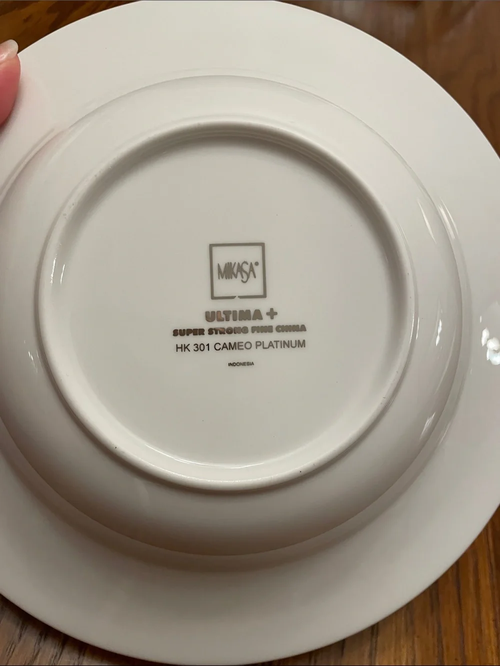Mikasa HK 301 CAMEO PLATINUM Rim Soup Bowl